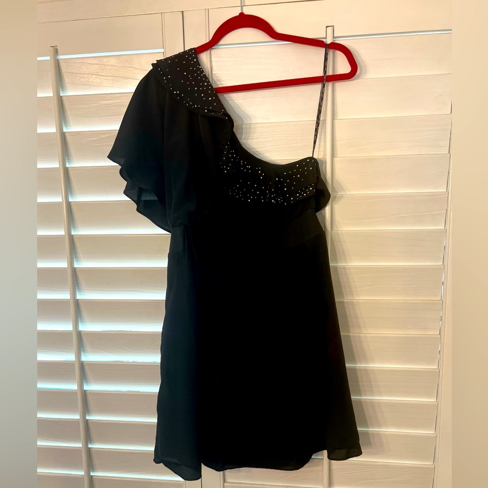 One shoulder cocktail dress